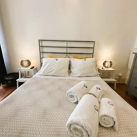 Estrela Charming By Host-point