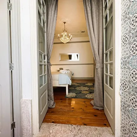 Estrela Charming By Host-point 3*