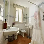 Estrela Charming By Host-point