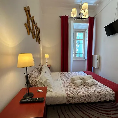 Estrela Charming 3*