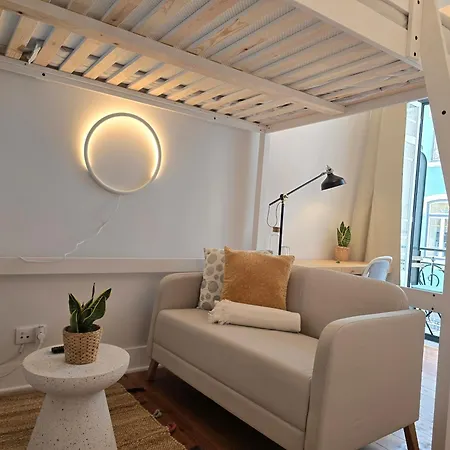 Estrela Charming By Host-point 3*