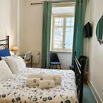 Estrela Charming Guest house Lisbon