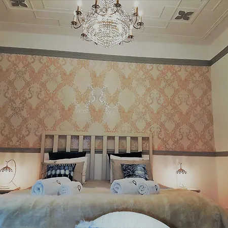 Estrela Charming By Host-point Penzion
